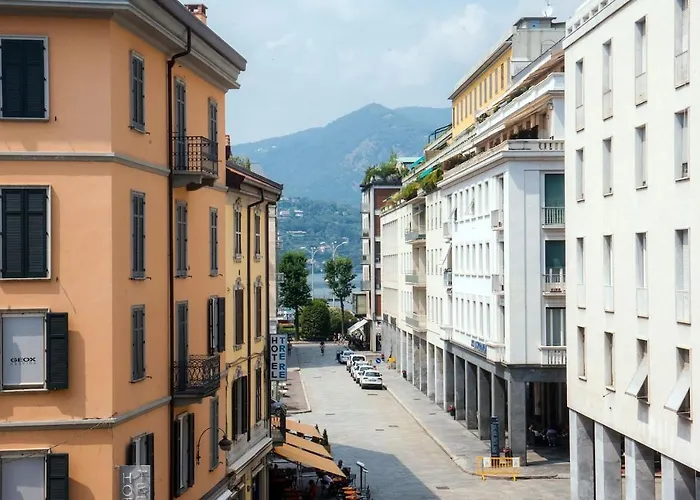 In-town Lägenhet Como